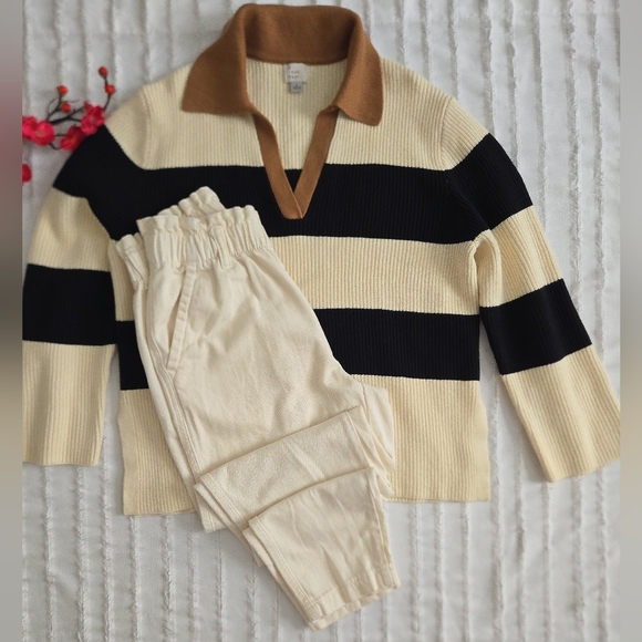 Striped V-Neck Sweater - Black and Cream - Picture 7 of 8